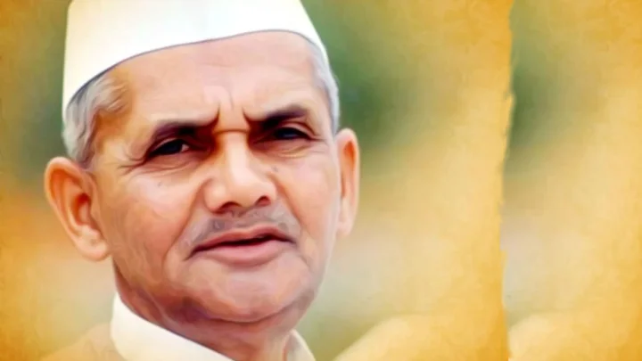 Lal Bahadur Shastri Jayanti 2026 Wishes in Marathi लाल बहादूर शास्त्री जयंती मराठी शुभेच्छा