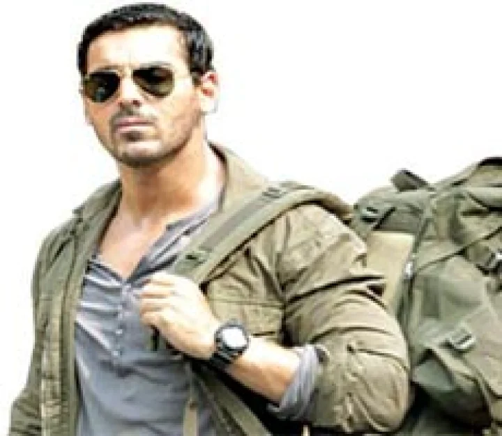 John Abraham Birthday special: Shining in Bollywood after 'Dhoom' in modeling John Abraham Birthday special :मॉडेलिंगमध्ये 'धूम' केल्यानंतर बॉलिवूड मध्ये चमकले  Bollywood Gossips Marathi Bollywood Marathi   In Webdunia Marathi