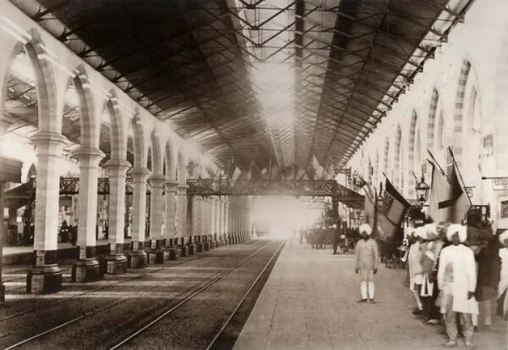 வரலா‌ற்‌றி‌ல் இ‌ந்‌திய ர‌யி‌ல்வே!