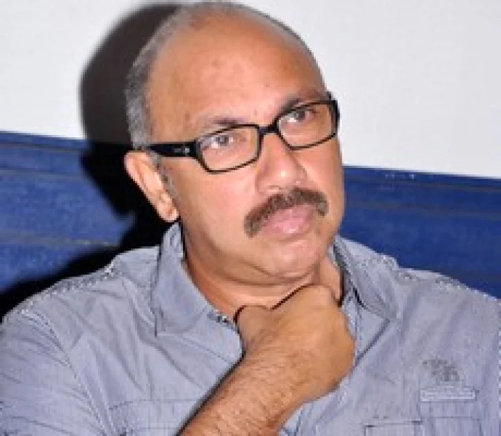 நாயா வேலை செய்தது ஈத்தோர், பேயா வேலை செய்தது சிபி, நாயா பேயா வேலை செய்தது என்னுடைய மனைவி - சத்யராஜ் கலகல பேட்டி