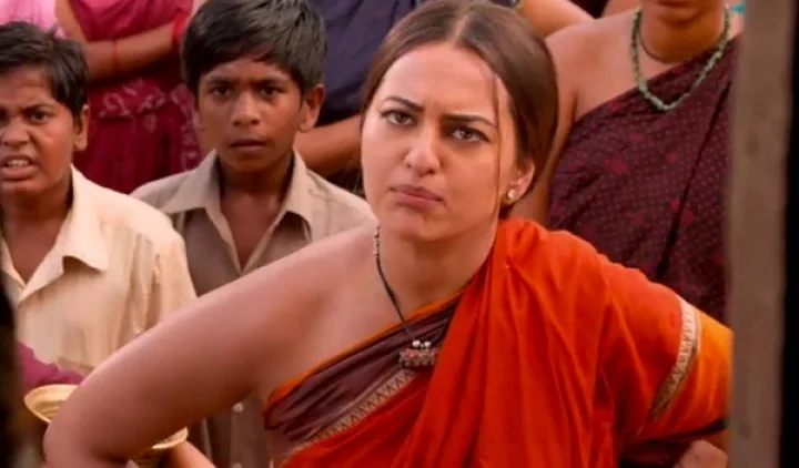 நீச்சல் உடையில்கூட நடித்துவிடலாம், ஆனால் ஜாக்கெட் போடாமல்... - சோனாக்ஷி சின்கா பேட்டி