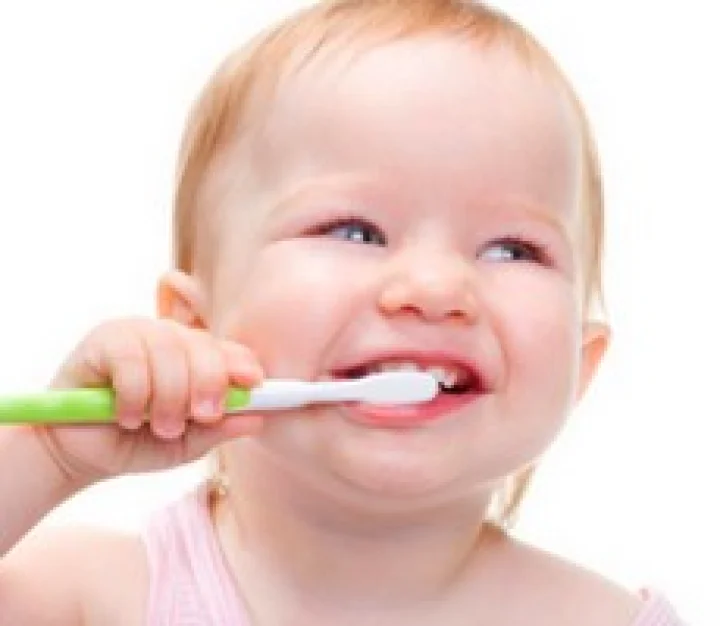 குழ‌ந்தைக‌ளி‌ன் ப‌ற்க‌ள்