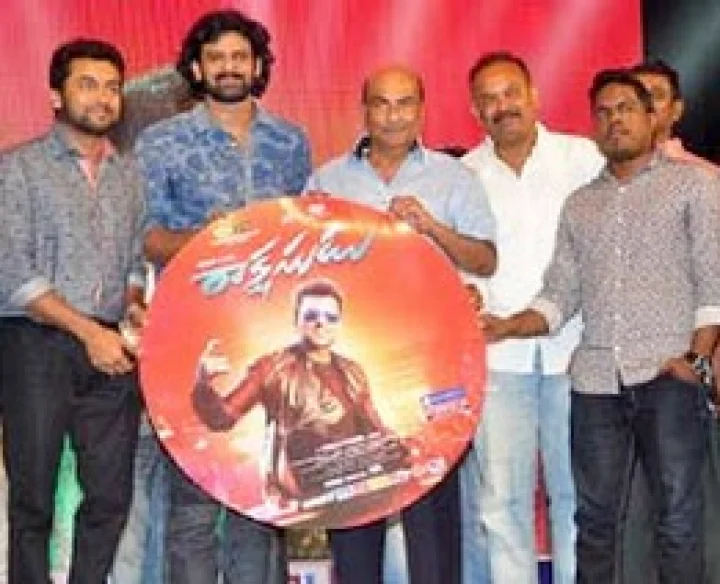 கார்த்தி என்னைவிட திறமைசாலி - சூர்யா பேட்டி