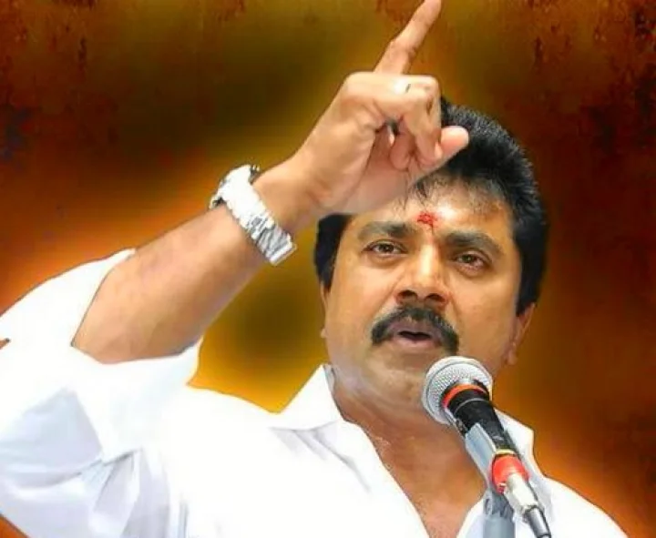 கருணாநிதியை வெளுத்து வாங்கிய சரத்குமார்