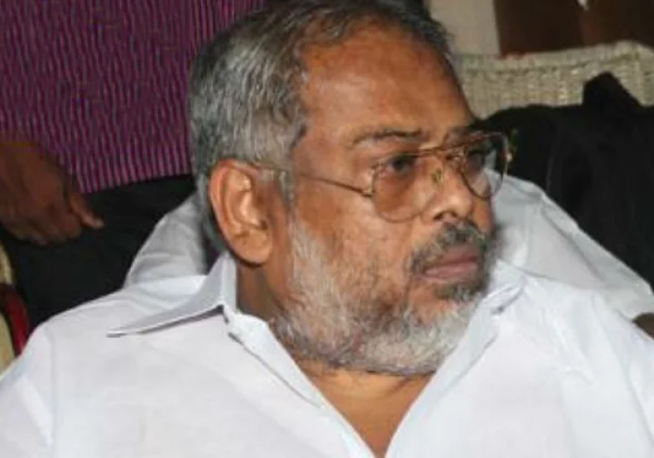 பிரபல சினிமா தயாரிப்பாளர் இப்ராஹிம் ராவுத்தர் காலமானார்