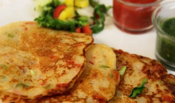 பாசிப்பருப்பு வெஜ் ஊத்தப்பம்