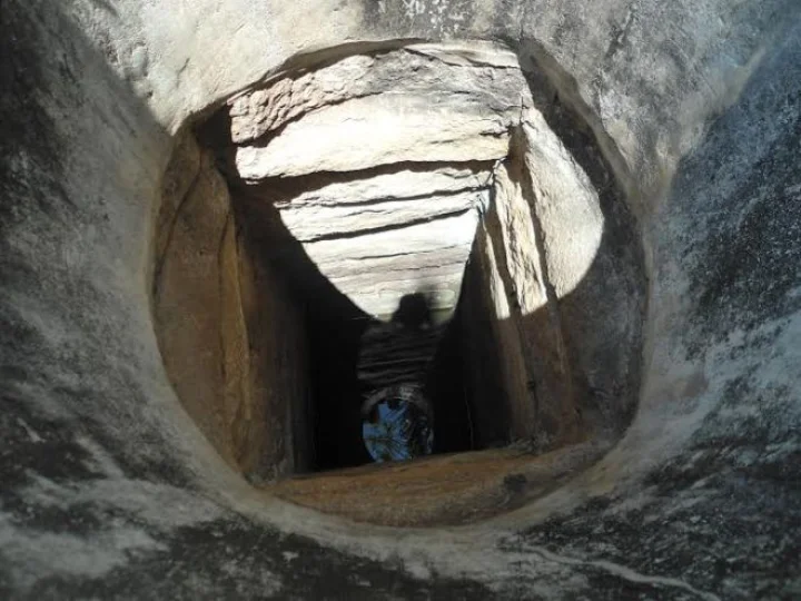 மட்டக்களப்பில் 2000 ஆண்டு பழமையான நாகர் கிணறு