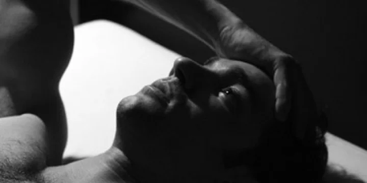 போதுமான தூக்கமின்மை புற்றுநோயை தோற்றுவிக்கலாம் : ஆய்வில் அதிர்ச்சி