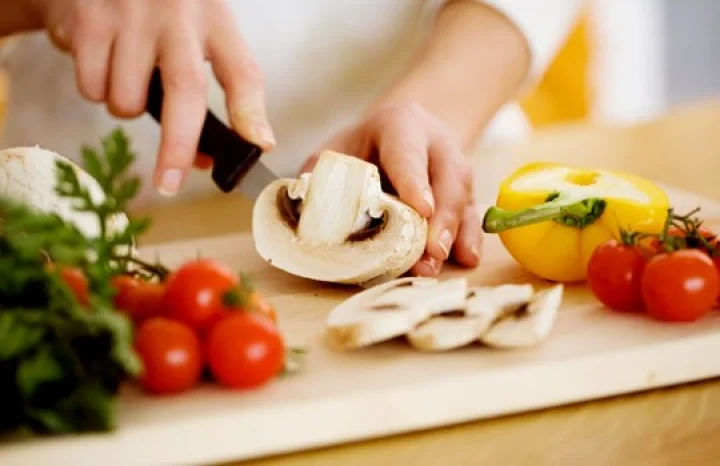 சமையறையில் பெண்கள் கவனிக்கவேண்டியவை