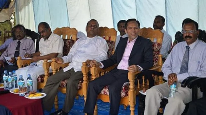 இந்திய மீனவர் படகுகளை திரும்பக் கொடுக்க மாட்டோம்:  இலங்கை அமைச்சர்