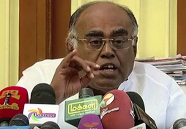 அதிமுக ஆட்சிக்கு முடிவு கட்ட பழ.கருப்பையா கூறும் யோசனைகள்