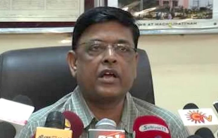 ரமணன் புயல் கரையை கடக்கிறது: வானிலை ஆய்வுமைய இயக்குநர் எஸ்.ஆர்.ரமணன் ஒய்வு