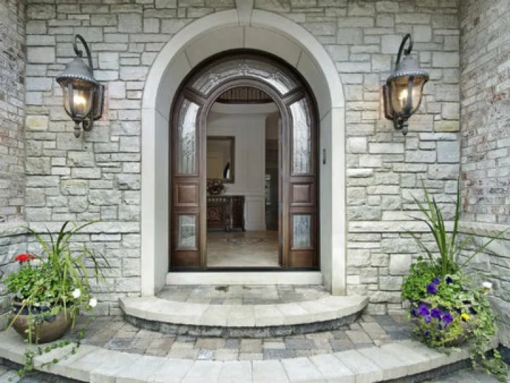 ஒரு வீட்டிற்கு வாஸ்து சாஸ்திரப்படி எத்தனை வாசல் இருக்க வேண்டும்?