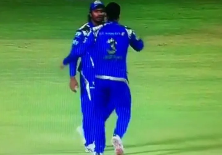 ராயுடுவை தகாத வார்த்தையில் திட்டிய ஹர்பஜன் சிங்- பரபரப்பு வீடியோ