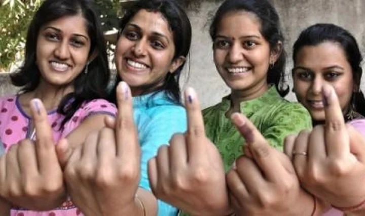 தேர்தல் நாளன்று சம்பளத்துடன் விடுமுறை: மீறினால் புகார் அளிக்கலாம்