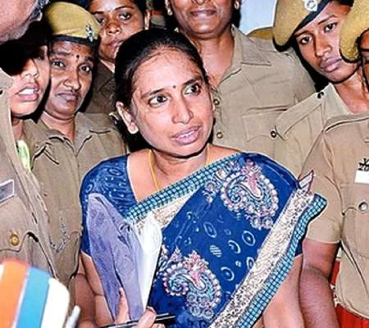 நளினி வழக்கில் தமிழக அரசு முடிவெடுக்கலாம் : உயர்நீதிமன்றம் அதிரடி