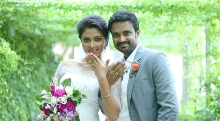 ஒரு வருஷத்துக்கு முன்பே பிரிந்துவிட்டோம்: விவாகரத்து மனுவில் அமலா பால் தகவல்