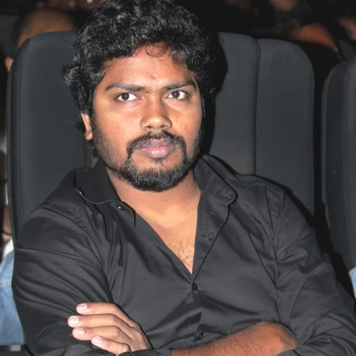 ’பெண்களை சதைப்பிண்டங்களாக காட்டுகின்றனர்’ - இயக்குநர் ரஞ்சித்