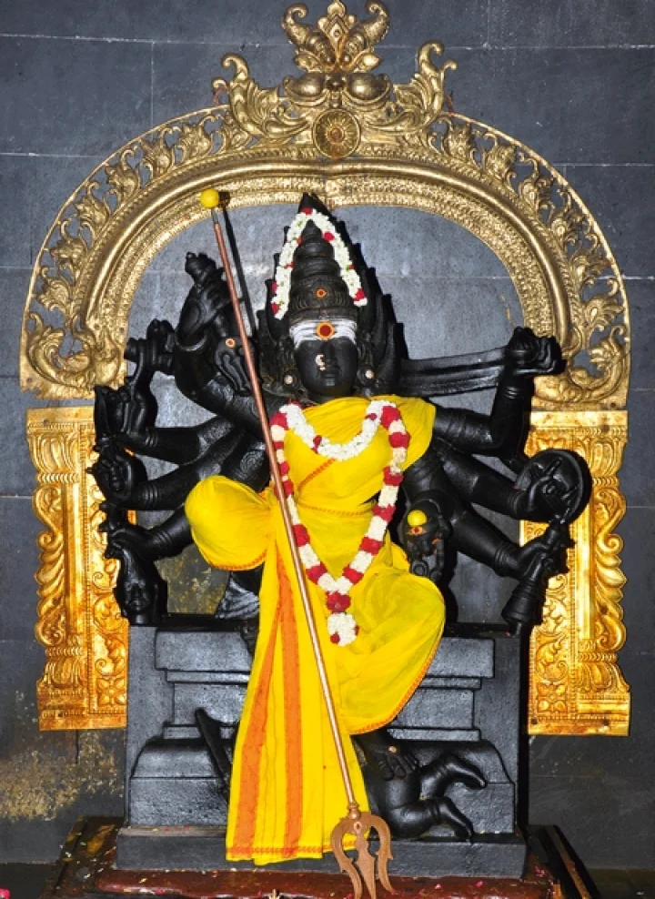 ஸ்ரீ பத்ரகாளியம்மன் 108 போற்றி