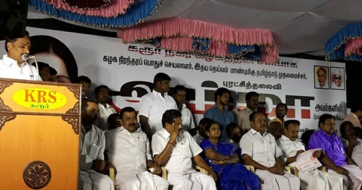 கருணாநிதி நினைத்திருந்தால் காவிரி பிரச்சினையை தீர்த்து இருக்க முடியாதா?: தம்பித்துரை கடும் தாக்கு