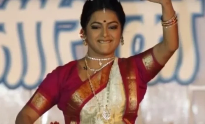 நடனம் ஆடிக் கொண்டிருக்கும் போதே மரணம் அடைந்த நடிகை