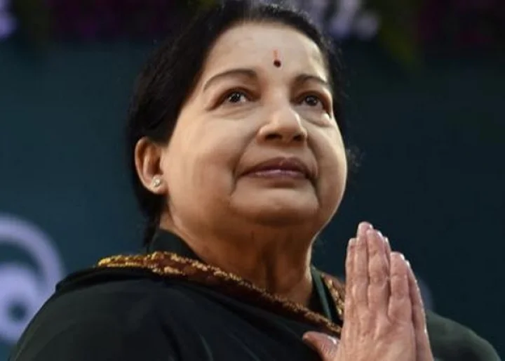 ஜாதகத்தில் உள்ள கண்டத்தை கடந்த ஜெயலலிதா வீடு திரும்ப நாளாகும்: ஜோதிடர் கணிப்பு!