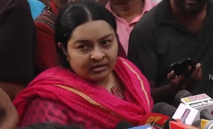 அரசியலுக்கு வருவேன் - ஜெ.வின் அண்ணன் மகள் தீபா பரபரப்புப் பேட்டி