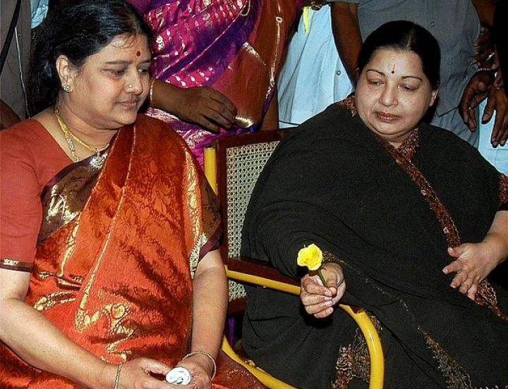 ஜெயலலிதாவை சசிகலா செல்லமாக எப்படி அழைப்பார் என தெரியுமா?