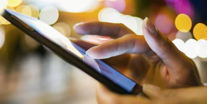 ஸ்மார்ட் போன் ஸ்க்ரோலிங்கில் சார்ஜிங்!!!