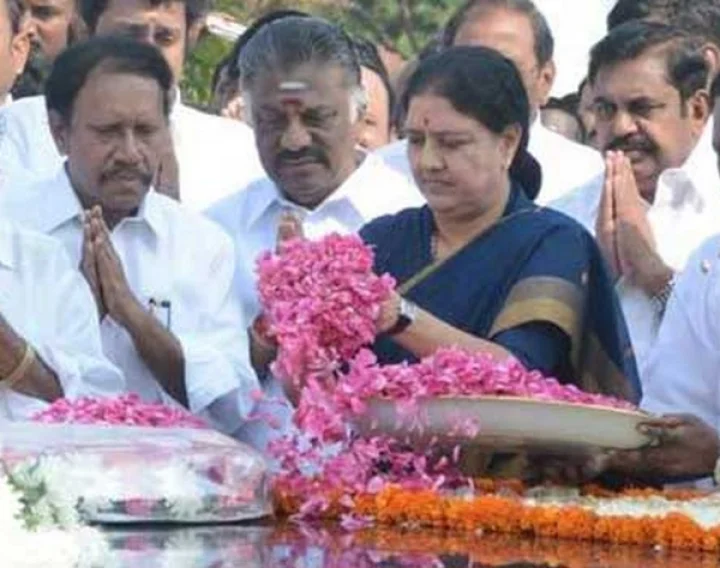 விலகி ஓடிய ஓபிஎஸை விடாமல் விரட்டி பிடிக்கும் தம்பிதுரை: என்ன நடக்கிறது அதிமுகவில்!