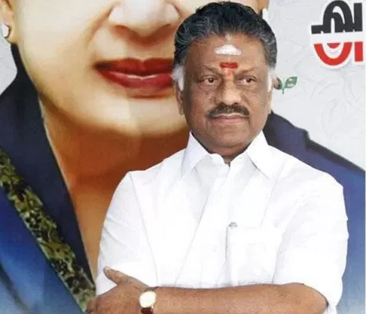 முதல்வர் பதவிக்கு ஓபிஎஸ் நாடகம்: விளாசும் சி.வி.சண்முகம்!