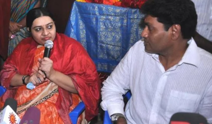 பேரவை விவகாரம்: கணவரை கண்டுகொள்ளாத தீபா