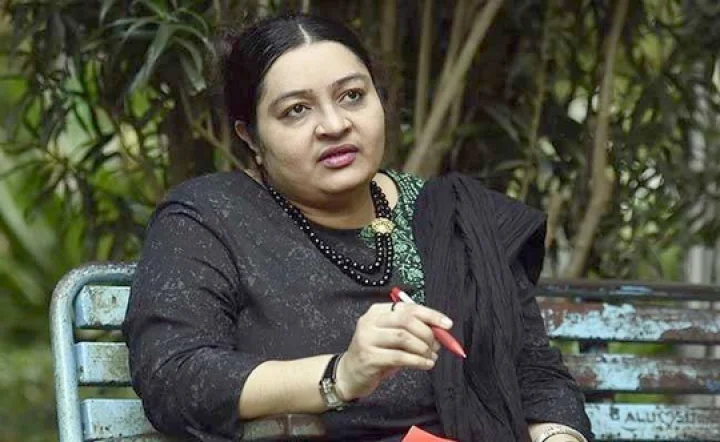 அத்தை தொகுதி சாதகமாக அமையுமா? தீபா அரசியல் வாழ்க்கையின் முதற்படி