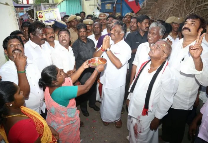 ஆர்.கே.நகரில் தினகரன் வெற்றி பெற்றால்? - எச்சரிக்கும் ஓ.பி.எஸ்..