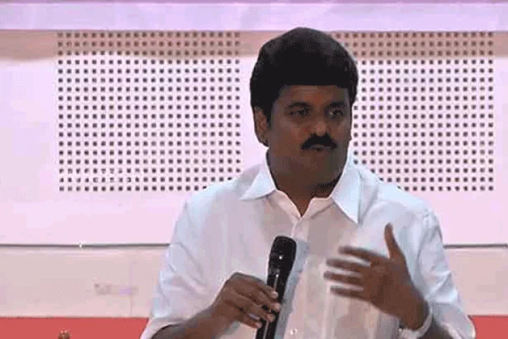 தமிழக முக்கிய அமைச்சர் வீட்டில் திடீர் வருமான வரித்துறை ரெய்டு