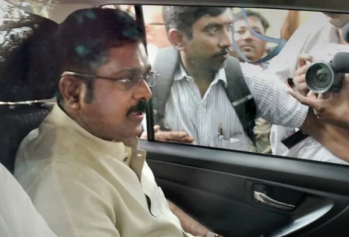 தினகரன்