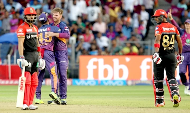 மீண்டும் சொதப்பிய பெங்களூரு அணி 96 ரன்கள் எடுத்து தோல்வி