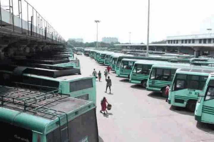 சான்றிதழுடன் வந்தால் உடனே வேலை. பேருந்து ஊழியர்கள் ஸ்டிரைக்கை முறியடிக்க அதிரடி