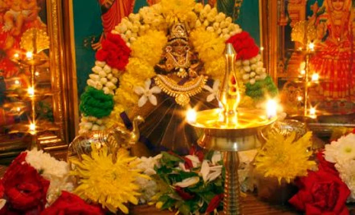 பூஜைக்கு உகந்த பஞ்ச தீப எண்ணை செய்வது எப்படி?