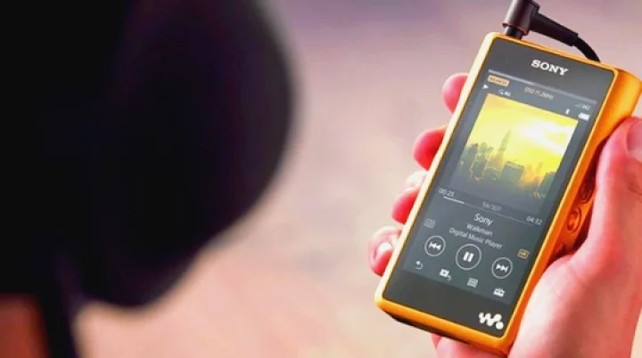 MP3 பாடல்களுக்கு ஆப்பு வைத்த ஆப்பிள்