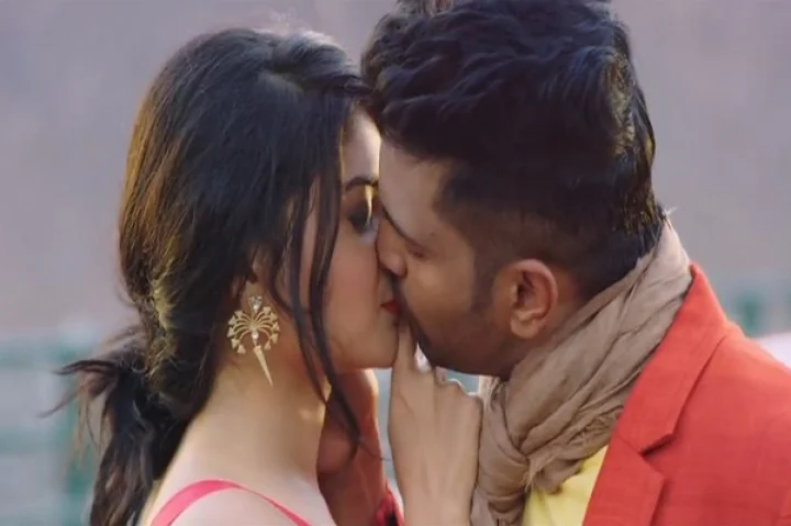 சர்வம் சுந்தரம் - கலக்கல் டிரெய்லர் (வீடியோ)