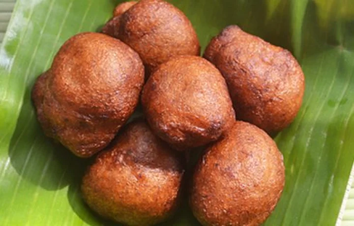 கோதுமை ஸ்வீட் அப்பம் செய்ய...