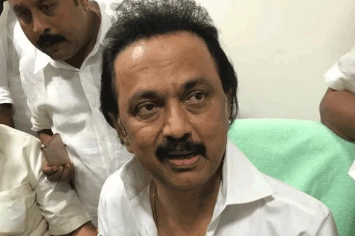 குதிரை பேரம் நிரூபிக்கப்பட்டபோதும் இந்த ஆட்சி நீடிக்க வேண்டுமா? ஸ்டாலின்