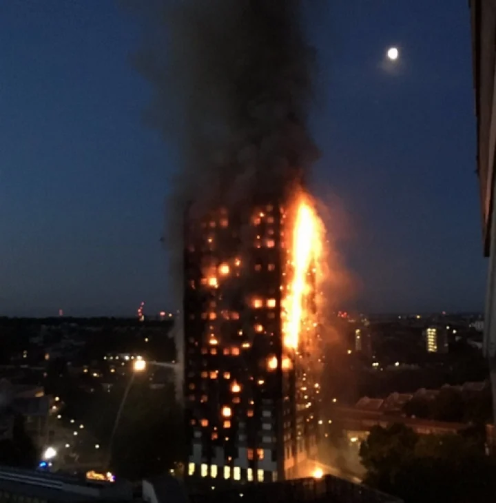 தி நகரை மிஞ்சிய தீ: 27 மாடி குடியிருப்பு கட்டிடம் முழுவதும் சேதம்!!