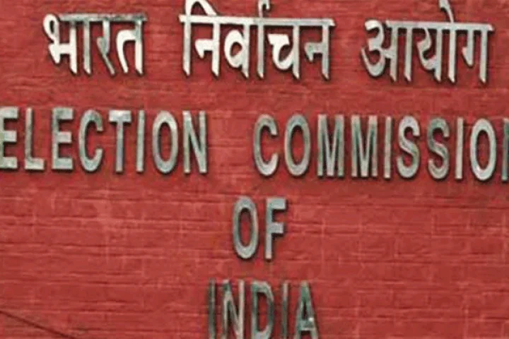 முதல்வரை அடுத்து தினகரன், அமைச்சர் மீதும் வழக்குப்பதிவு செய்ய தேர்தல் ஆணையம் பரிந்துரை