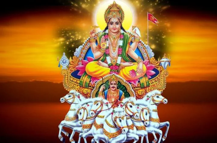 சூரிய பகவான் ஒரு ராசியிலிருந்து அடுத்த ராசிக்கு செல்வது மாதப்பிறப்பு; ஆன்மிக தகவல்கள்!
