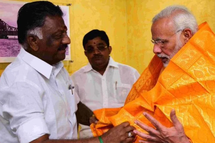 பாஜகவில் சேருகிறாரா ஓபிஎஸ்?