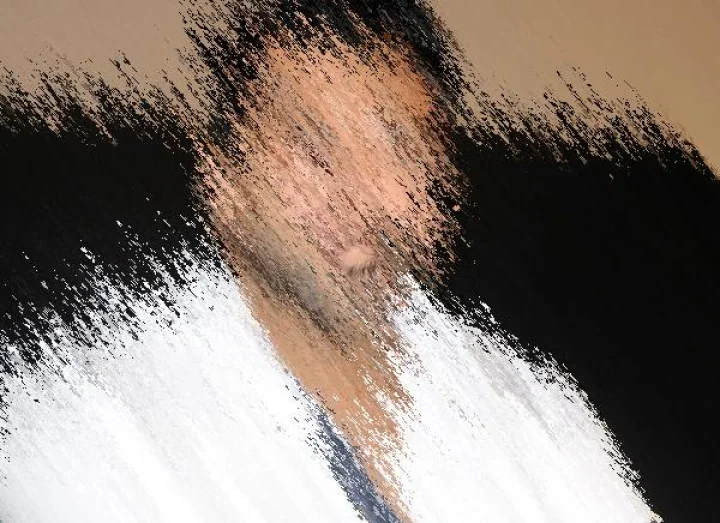 கொடுத்த வாக்கைக் காப்பாற்றுவாரா ஹீரோ?