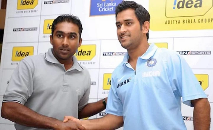 டோனி ரசிகரை கலாய்த்த முன்னாள் இலங்கை கேப்டன்