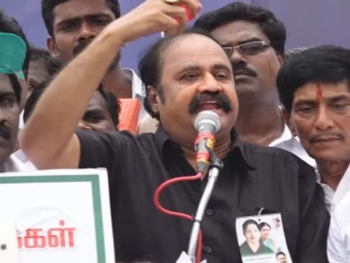 எடப்பாடி, ஓபிஎஸ்-ஐ  வாழ விட மாட்டோம் - புகழேந்தி சூளுரை